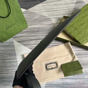 20230110_i1673359884_9551_3_jpg GG MARMONT 30 HANDBAG IN PENTER GREY CALFSKIN