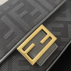 20230114_i1673680687_122_1_jpg FendiI 26 BAGUETTE BLACK NAPPA LEATHER BAG WITH GOLD HARDWARE