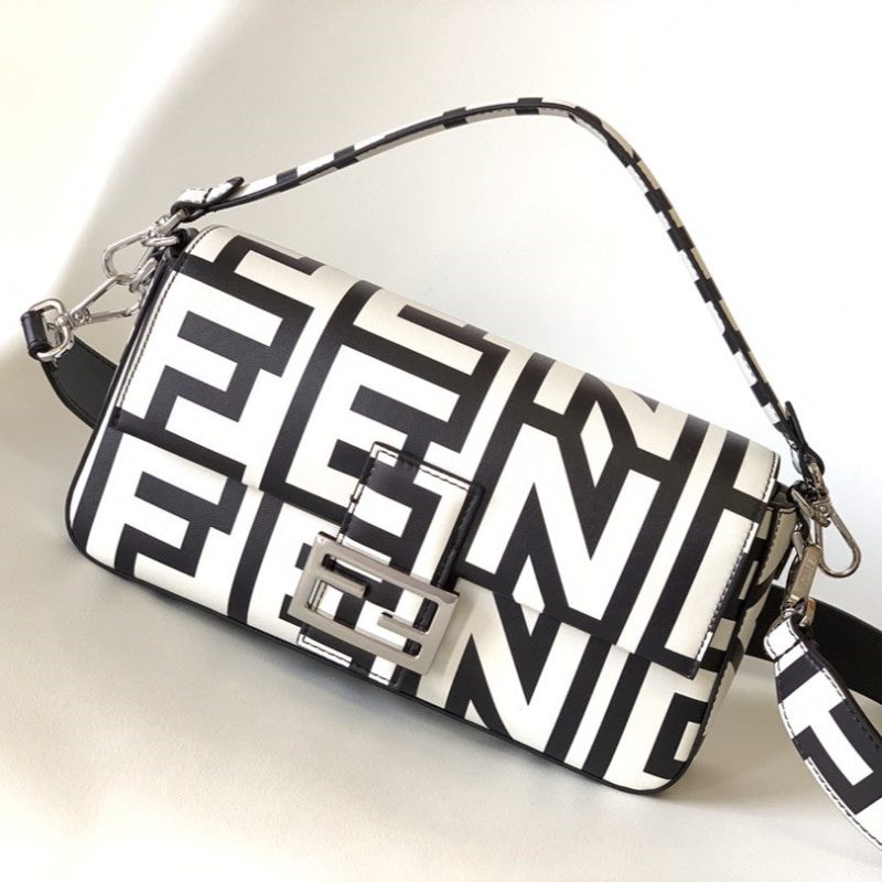 Fendi Roma & Marc Jacobs 27 Bag Black White Leather Shw