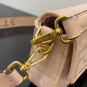 FendiI 26 BAGUETTE LIGHT PINK NAPPA LEATHER BAG WITH GOLD HARDWARE