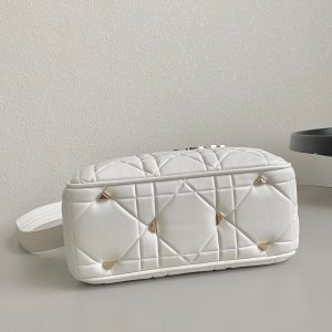 LADY 25 HANDBAG IN WHITE CALFSKIN