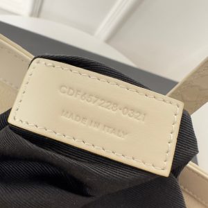 Le 5 a 7 24 Snake White Lambskin Ghw