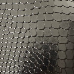 Le 5 a 7 24 Snake Black Lambskin Ghw