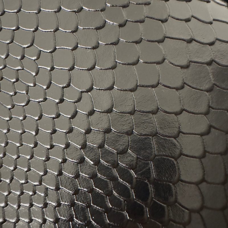 Le 5 a 7 24 Snake Black Lambskin Ghw