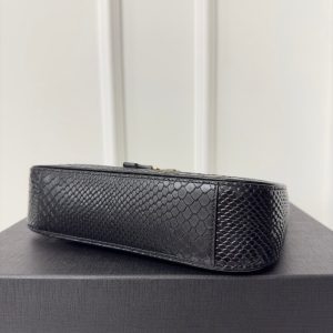 Le 5 a 7 24 Snake Black Lambskin Ghw