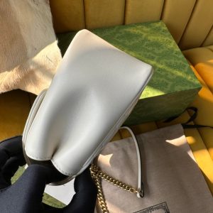 GG MARMONT MINI 18 HANDBAG IN WHITE CALFSKIN