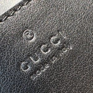 GG MARMONT MINI 18 HANDBAG IN BLACK CALFSKIN