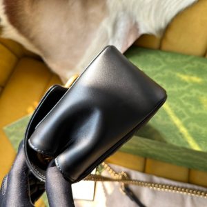 GG MARMONT MINI 18 HANDBAG IN BLACK CALFSKIN