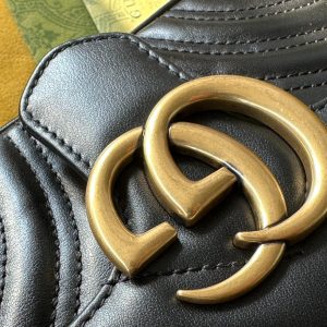 GG MARMONT MINI 18 HANDBAG IN BLACK CALFSKIN