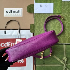 20230304_i1677909864_1272_3_jpg SHOULDER BAG 25 IN VIOLET CALFSKIN GOLD HARDWARE