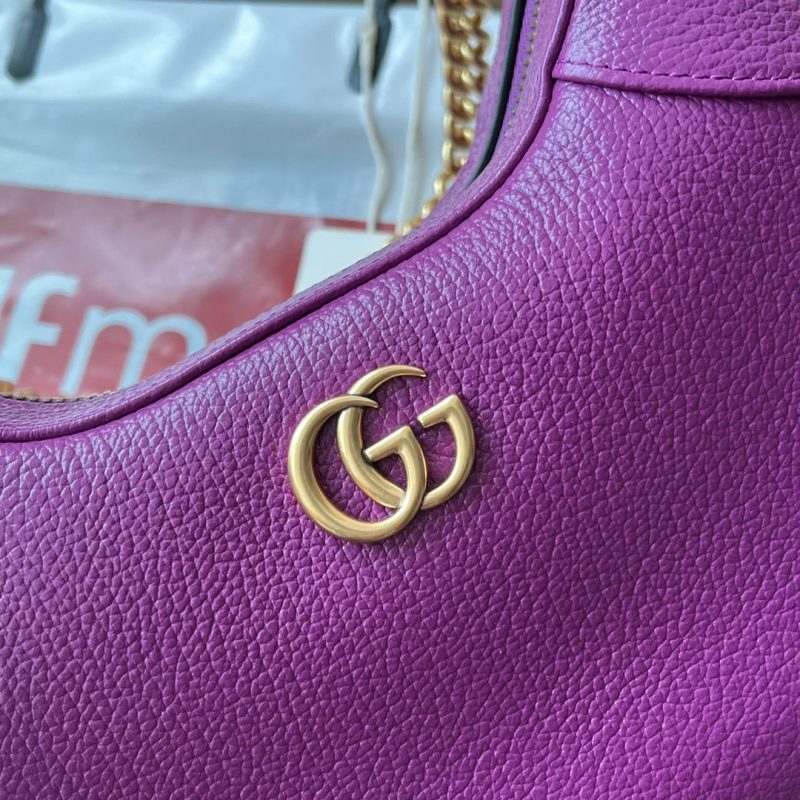 20230304_i1677909864_6287_4_jpg SHOULDER BAG 25 IN VIOLET CALFSKIN GOLD HARDWARE