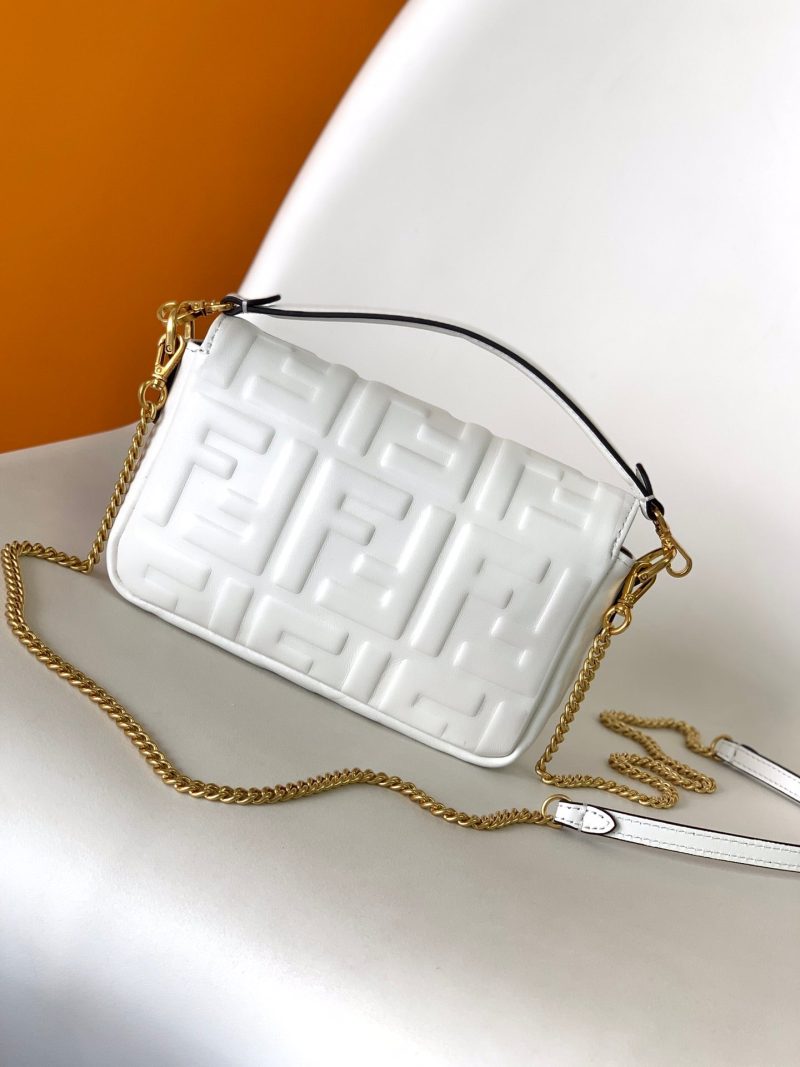 20230314_i1678773384_1339_1_jpg_8d9e426c-e450-4f7d-943a-c75e9df66eb4 Mini Baguette Bag 20 With FF Motif White Leather Ghw