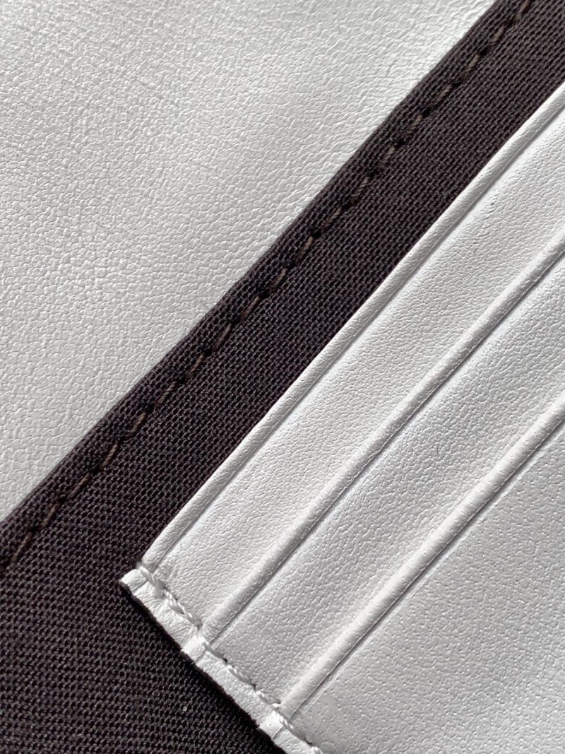 20230314_i1678773384_9327_6_jpg_2b9b5575-29fa-4e2d-bec2-6e2c3179a26c Mini Baguette Bag 20 With FF Motif White Leather Ghw