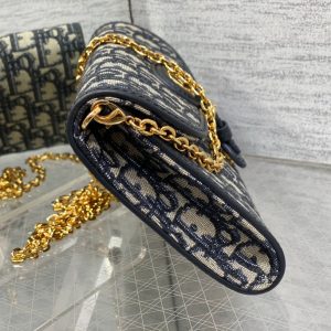 cd bobby east west pouch 22cm blue oblique with chain