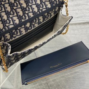 cd bobby east west pouch 22cm blue oblique with chain