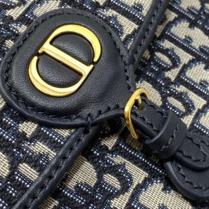 cd bobby east west pouch 22cm blue oblique with chain