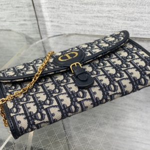 cd bobby east west pouch 22cm blue oblique with chain