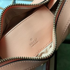 gg marmont half-moon shaped 21cm peach calfskin gold hardware