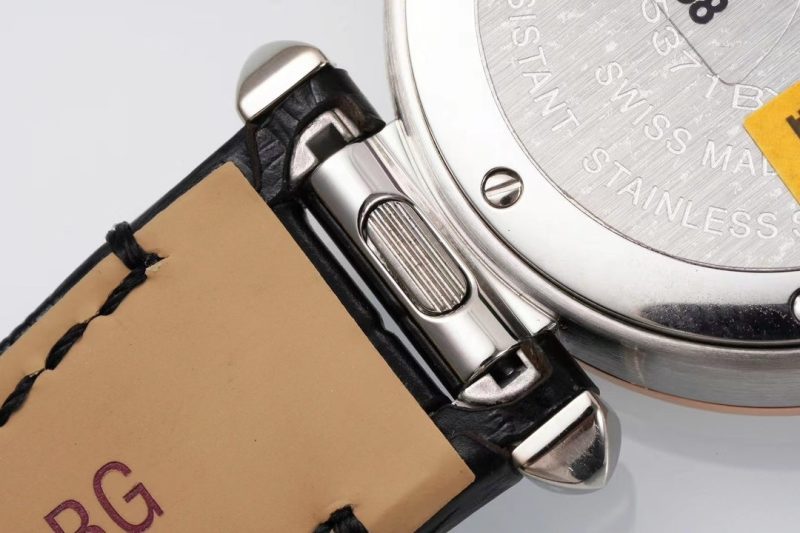 20230401_i1680288429_1793_6_jpg pasha 30mm quartz stainless steel white dial black leather