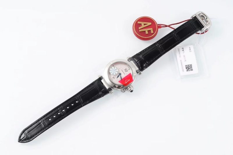 20230401_i1680288429_9971_8_jpg pasha 30mm quartz stainless steel white dial black leather