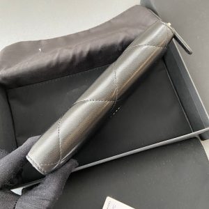 CC 19 Zipped Wallet 19cm Black Calfskin