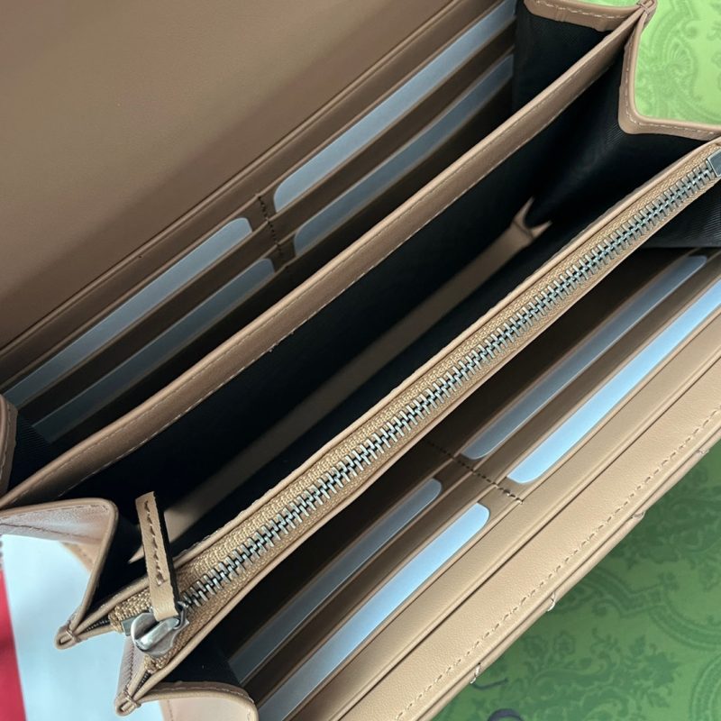 20230406_i1680765423_3119_8_jpg MARMONT QUILTED HANDBAG 20 IN BEIGE CALFSKIN