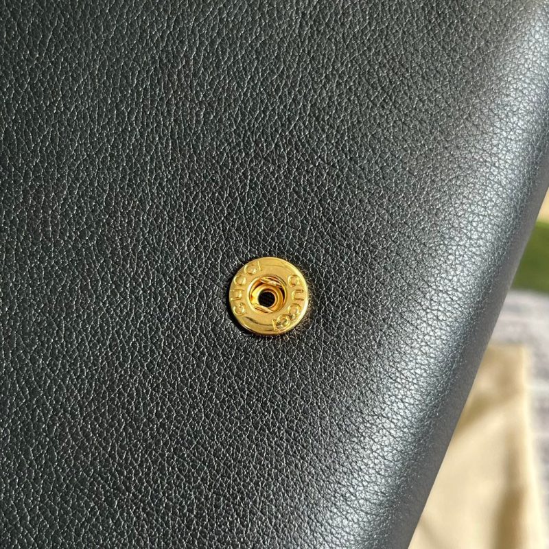 20230420_i1681996144_3584_6_jpg BLONDIE INTERLOCK MINI SHOULDER BAG 12 IN BLACK CALFSKIN GOLD CHAIN