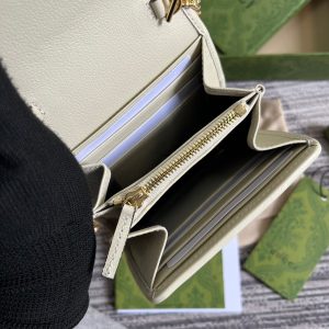 20230420_i1681996212_6421_7_jpg BLONDIE INTERLOCK MINI SHOULDER BAG 12 IN WHITE CALFSKIN GOLD CHAIN