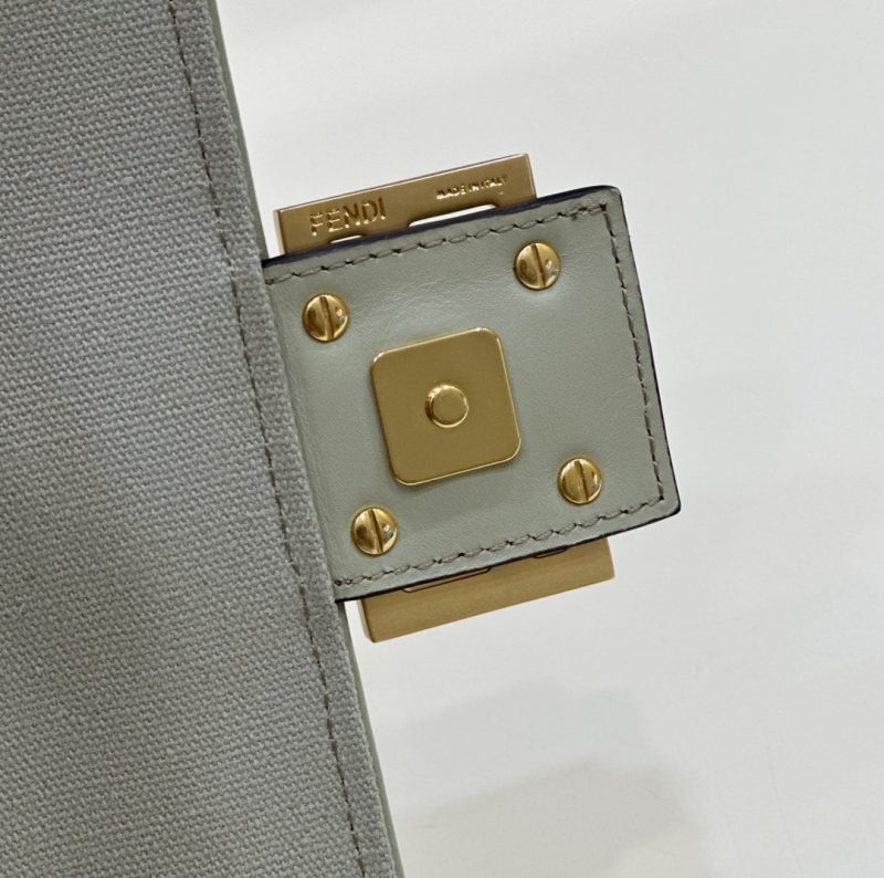 BAGUETTE WITH FF MOTIF 27 IN BITTER JACQUARD FABRIC GOLD HARDWARE