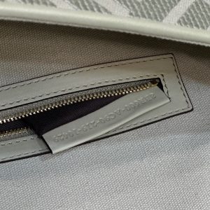 BAGUETTE WITH FF MOTIF 27 IN BITTER JACQUARD FABRIC GOLD HARDWARE