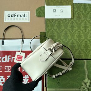 20230503_i1683103916_2684_3_jpg MARMONT SHOULDER BAG 24 IN WHITE CALFSKIN