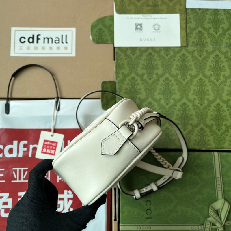 20230503_i1683103916_2684_3_jpg MARMONT SHOULDER BAG 24 IN WHITE CALFSKIN