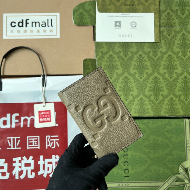 20230503_i1683103969_4545_0_jpg CARD HOLDER 12 IN MOSS GREEN EMBOSSED CALFSKIN