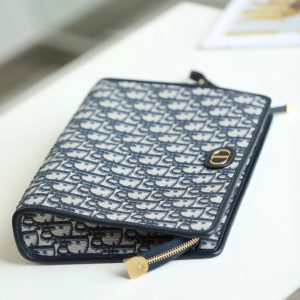 BOOK TOTE 26 IN BLUE OBLIQUE JACQUARD