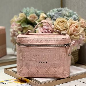 20230508_i1683548792_769_0_jpg SMALL 25 TRAVEL VANITY CASE WITH SHOULDER STRAP PEACH PINK