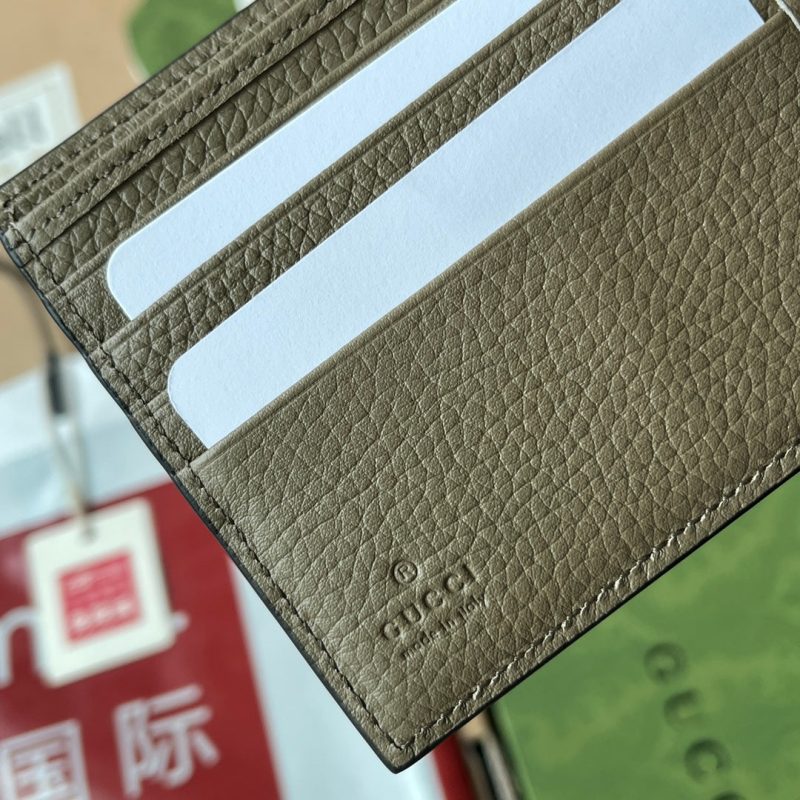 20230518_i1684393726_9084_7_jpg WALLET 11 IN MOSS GREEN EMBOSSED CALFSKIN