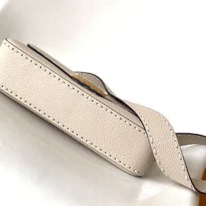 Fendi Baguette 27 Bag Beige Calfskin Ghw