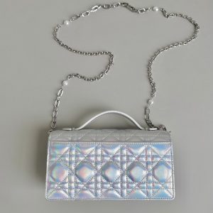 20230522_i1684737447_407_2_jpg LADY 21 CHAIN BAG IN SILVER LAMBSKIN