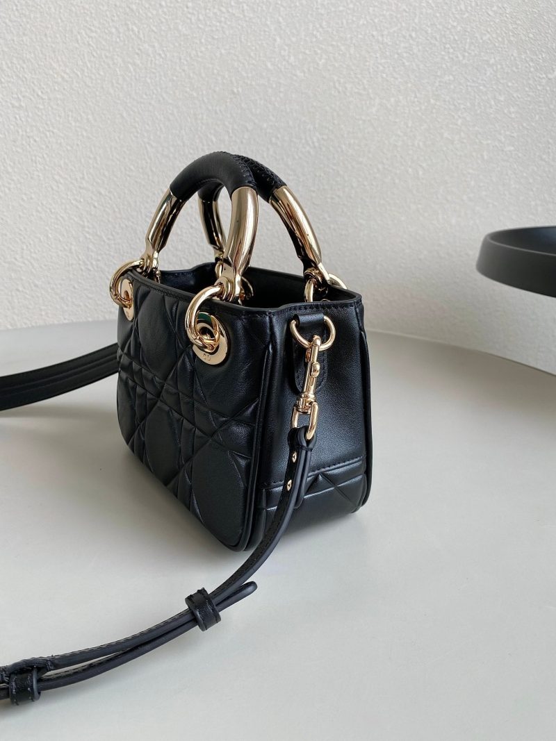 20230522_i1684746061_3428_2_jpg MINI LADY 19 BAG IN BLACK LAMBSKIN