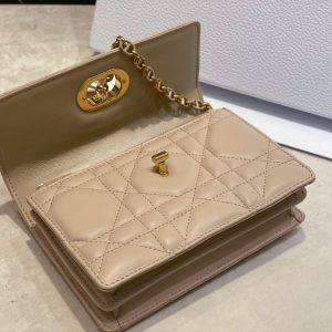 20230525_i1684993096_1927_6_jpg miss caro mini 19 light beige calfskin