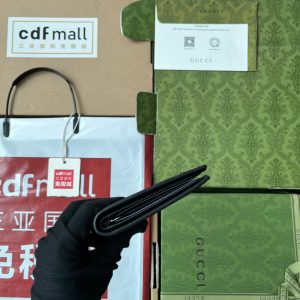 20230527_i1685169000_5712_2_jpg WALLET 11 IN BLACK EMBOSSED CALFSKIN