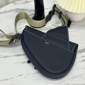 SADDLE 28 BAG IN BLACK LAMBSKIN