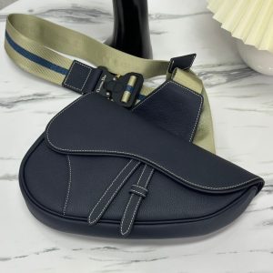 SADDLE 28 BAG IN BLACK LAMBSKIN