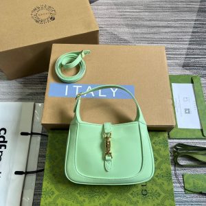 20230612_i1686577832_6229_0_jpg GG JACKIE MINI 19 SHOULDER BAG IN LIGHT GREEN CALFSKIN