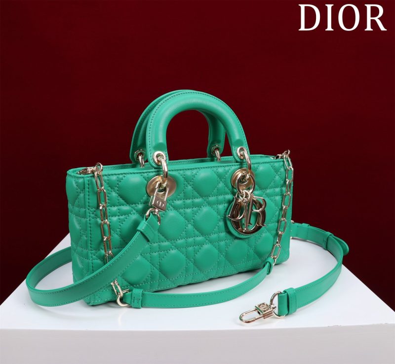20230617_a1687011797652_8280_jpg medium lady d-joy 26 jade green lambskin