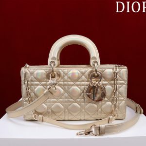 20230620_a1687199784447_6420_jpg medium lady d-joy 26 beige metalic lambskin