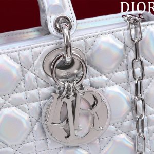 20230620_a1687199834523_6563_jpg medium lady d-joy 26 silver metalic lambskin