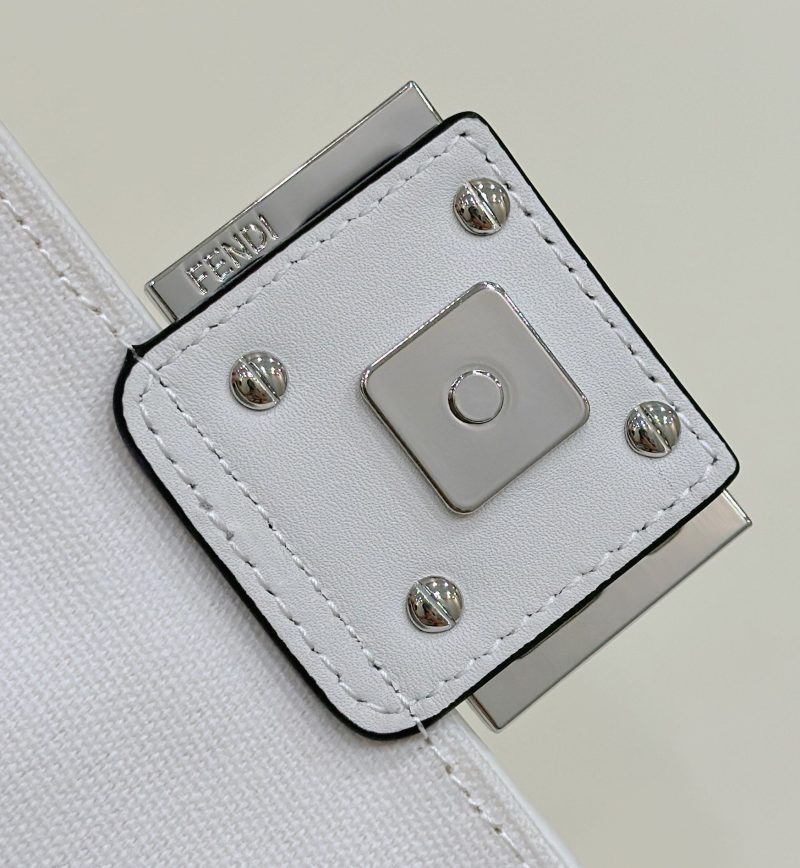 20230623_i1687507596_6841_4_jpg FendiI 19 BAGUETTE BAG IN BLACK MIX WHITE CANVAS WITH GOLD HARDWARE