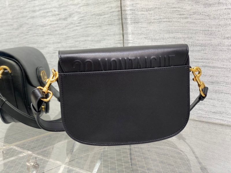 MEDIUM CD BOBBY 22CM BLACK CALFSKIN GOLD HARDWARE