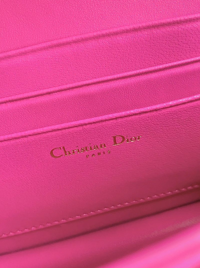 LADY 21 CHAIN BAG IN HOT PINK LAMBSKIN